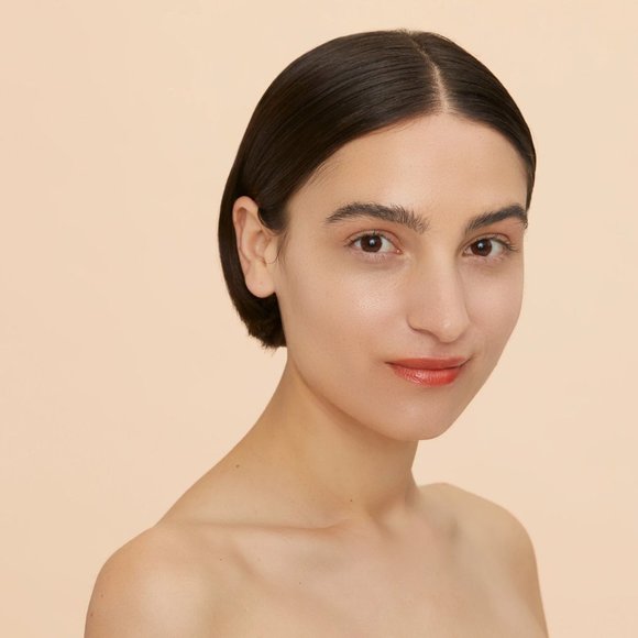 OLIO E OSSO Lucente Lip Sheen MONARCA red .17 oz - Picture 3 of 5